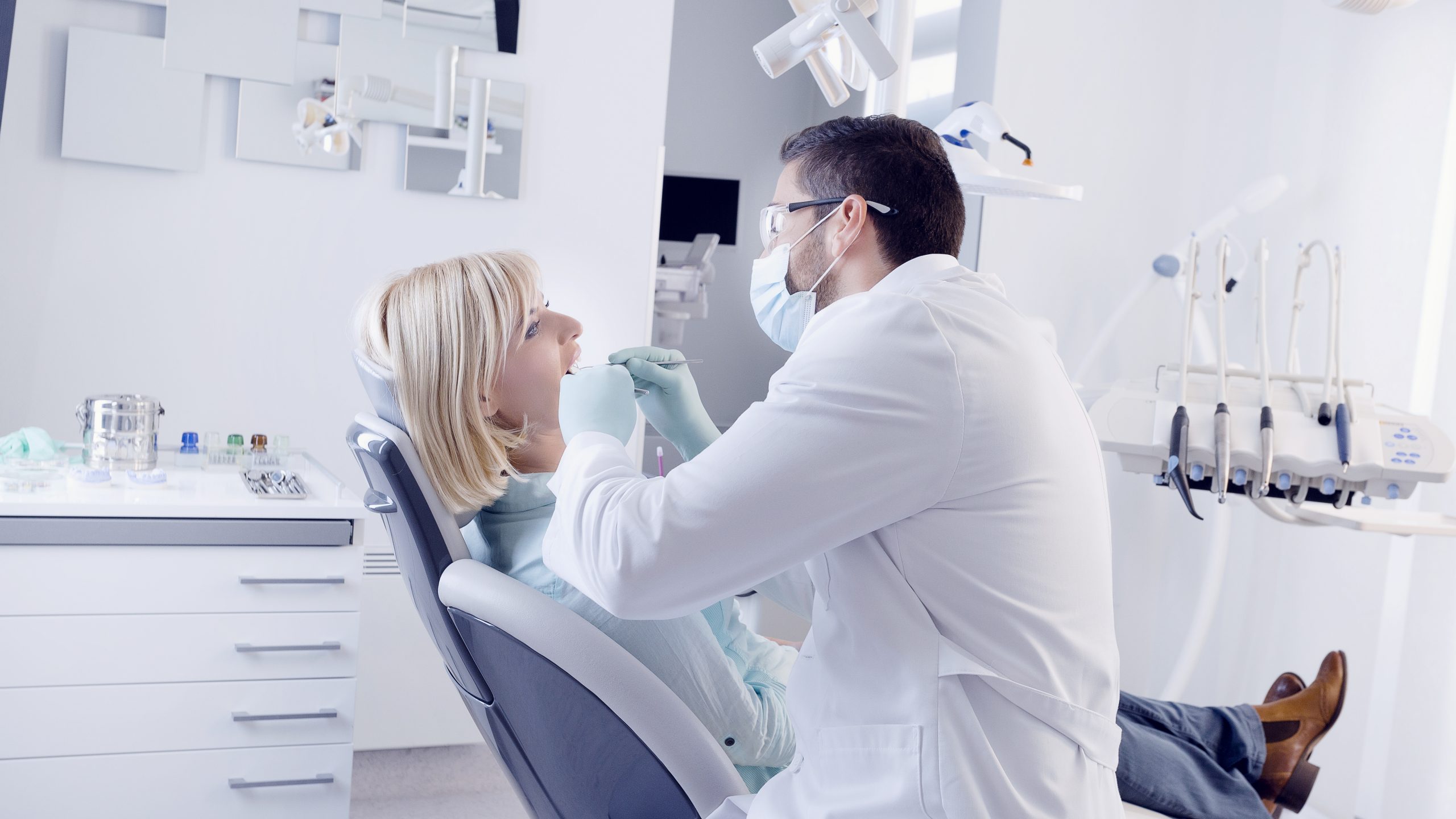 Dentist in Oconomowoc, WI